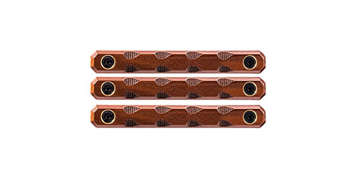 Uppgradera din bössa med WOOX M-LOK™ Rail Covers; högkvalitativt valnöt, säker montering, ergonomiskt grepp och skydd mot värme utan extra vikt.